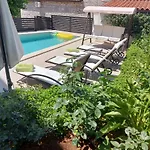 Zita Poreč