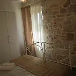 Zita *